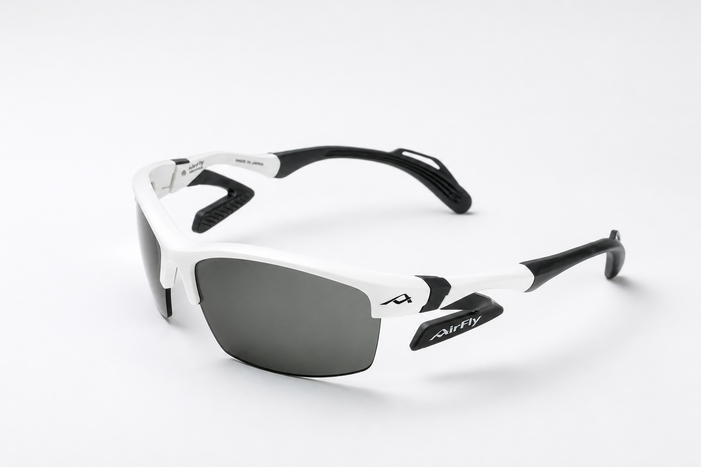 SILVA – Grey